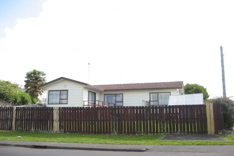 Photo of property in 2/102 Porchester Road, Papakura, 2110
