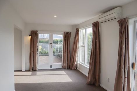 Photo of property in 66 Staveley Street, Avonhead, Christchurch, 8042