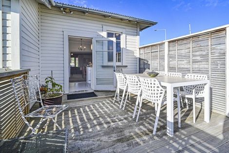 Photo of property in 404 Southampton Street West, Hastings, 4122