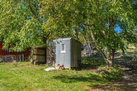 Photo of property in 64 Harmans Track, Little River, 7591