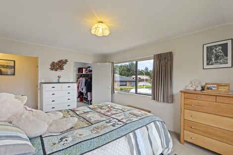 Photo of property in 64 Branch Road, Highlands Park, New Plymouth, 4312