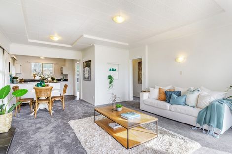 Photo of property in 55 Hawai Street, Two Mile Bay, Taupo, 3330