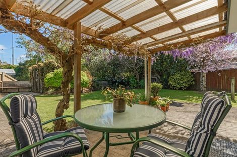 Photo of property in 77 Sherwood Street, Bellevue, Tauranga, 3110