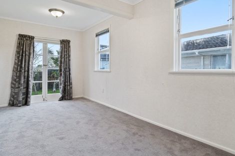 Photo of property in 42a Halsey Road, Manurewa, Auckland, 2102