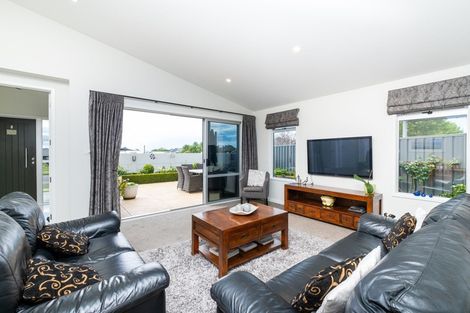 Photo of property in 32 Meissner Road, Havelock North, 4130