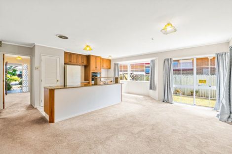 Photo of property in 27 Sunnybrae Road, Hillcrest, Auckland, 0627