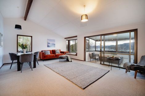 Photo of property in 9b Jane Street, Macandrew Bay, Dunedin, 9014