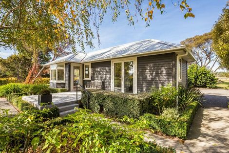 Photo of property in 836 State Highway 2, Opaki, Masterton, 5881