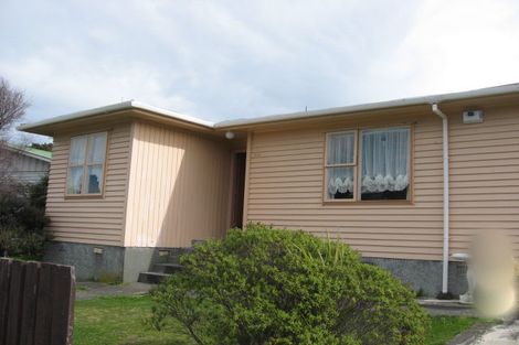 Photo of property in 25 Hamstead Street, Wainuiomata, Lower Hutt, 5014