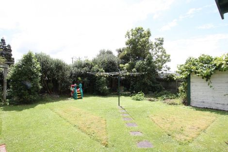 Photo of property in 2 Cambridge Street, Pahiatua, 4910
