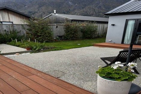 Photo of property in 64 Muster Road, Jacks Point, 9371