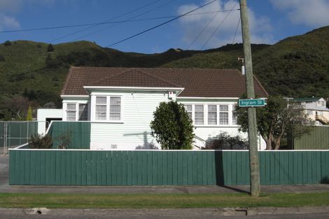 Photo of property in 5 Ingram Street, Naenae, Lower Hutt, 5011