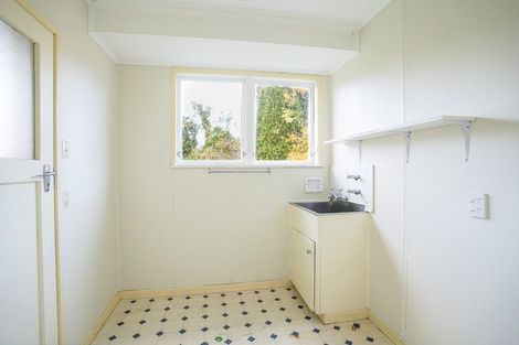 Photo of property in 6 Bond Street, Hokowhitu, Palmerston North, 4410