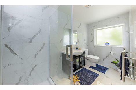 Photo of property in 12a Glenburn Place, Papakura, 2110