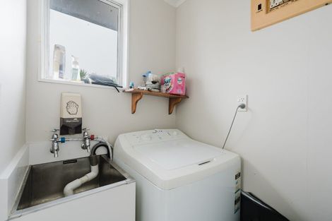 Photo of property in 213a Tuhikaramea Road, Dinsdale, Hamilton, 3204