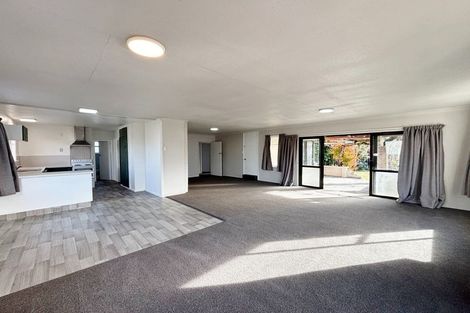 Photo of property in 22 Charlcott Street, Burnside, Christchurch, 8053