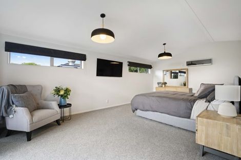 Photo of property in 9 Saint Maroun Rise, The Gardens, Auckland, 2105