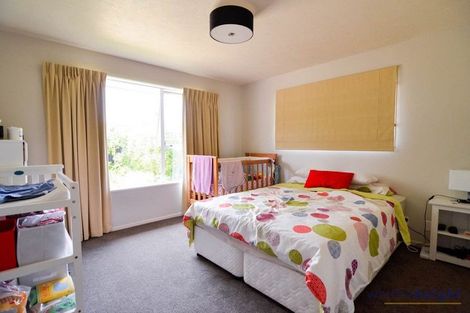 Photo of property in 8 Innisfree Place, Northwood, Christchurch, 8051