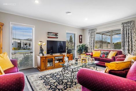 Photo of property in 18 Sincock Place, Kaiapoi, 7630