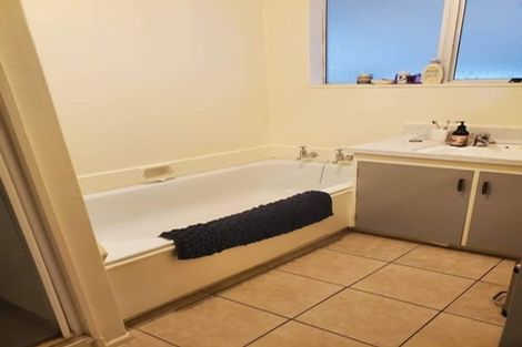 Photo of property in 173a Mitchell Street, Brooklyn, Wellington, 6021