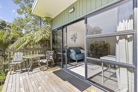 Photo of property in 742 South Titirangi Road, Titirangi, Auckland, 0604