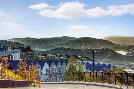 Photo of property in 49 Cleat Street, Whitby, Porirua, 5024