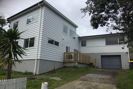 Photo of property in 7 Edgewood Way, Henderson, Auckland, 0612