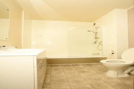 Photo of property in 7/3 Kelvin Grove, Te Aro, Wellington, 6011