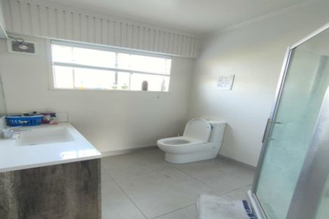 Photo of property in 3 Brook Street, Milford, Auckland, 0620