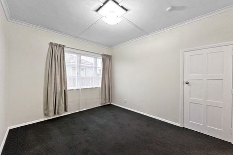 Photo of property in 33 Swiss Avenue, Gonville, Whanganui, 4501
