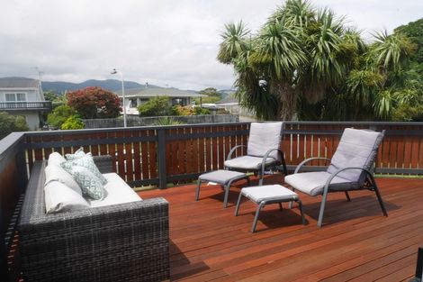 Photo of property in 69 Langdale Avenue, Paraparaumu, 5032