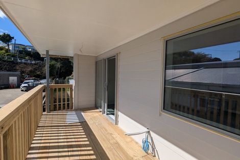 Photo of property in 19u2 Collins Avenue, Tawa, Wellington, 5028