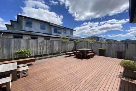 Photo of property in 51 Hughs Way, Flat Bush, Auckland, 2019
