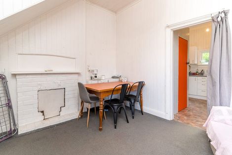 Photo of property in 1 Haddon Place, Dunedin Central, Dunedin, 9016