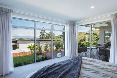 Photo of property in 22 Hill Tops Way, Stoke, Nelson, 7011