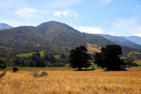 Photo of property in 243 Bay Paddock Road, Hapuku, Kaikoura, 7371