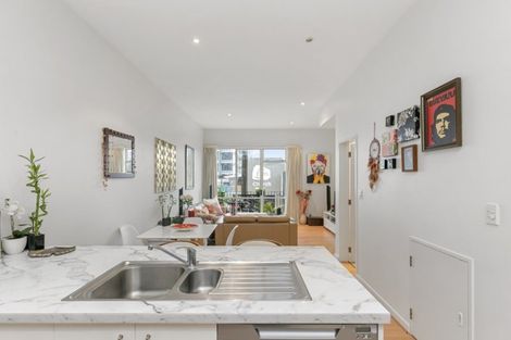 Photo of property in De Vere Apartments, 1/23 Tennyson Street, Te Aro, Wellington, 6011