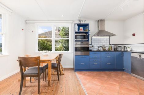 Photo of property in 118 Te Pene Avenue, Titahi Bay, Porirua, 5022