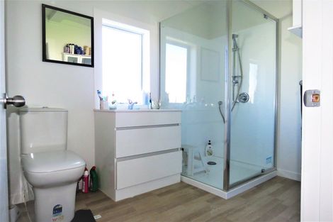 Photo of property in 8 Derby Street, Westport, 7825