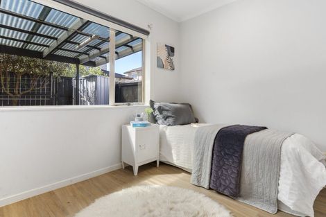 Photo of property in 26 Heidi Crescent, Flat Bush, Auckland, 2016