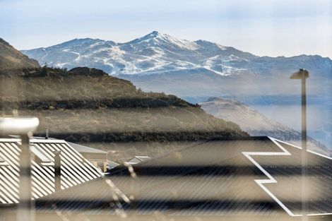 Photo of property in 2 Boulder Lane, Jacks Point, 9371