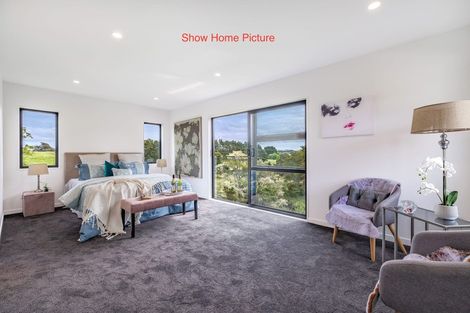 Photo of property in 2 Cutfield Lane, Kumeu, 0810