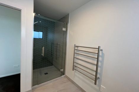 Photo of property in 6 Redfern Way, Pyes Pa, 3112