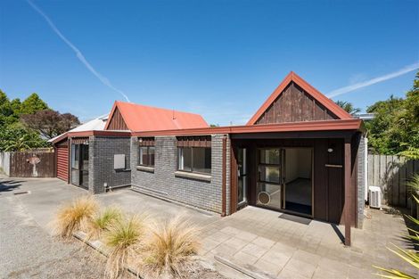Photo of property in 38 Martin Street, Monaco, Nelson, 7011