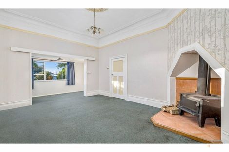 Photo of property in 30 Rhodes Street, Waimate, 7924