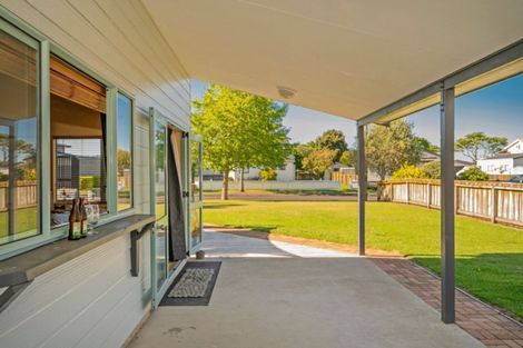 Photo of property in 17 Endeavour Close, Whitianga, 3510