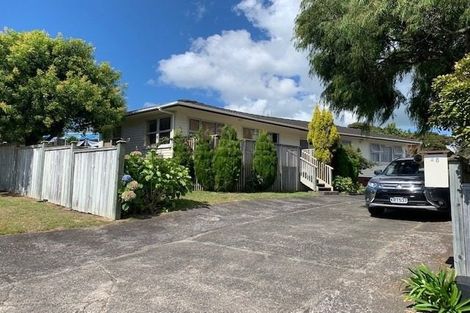 Photo of property in 25 Tamahere Drive, Glenfield, Auckland, 0629