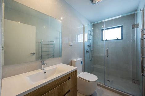 Photo of property in 30 Whakato Avenue, Kumeu, 0810