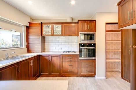 Photo of property in 112a Avondale Road, Taradale, Napier, 4112