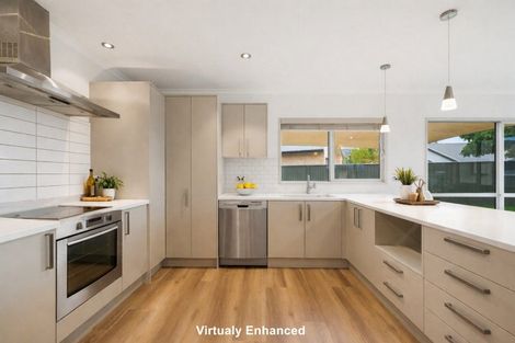 Photo of property in 6 Crabbe Place, Cromwell, 9310